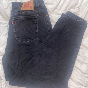 Men’s Levi jeans style 550
